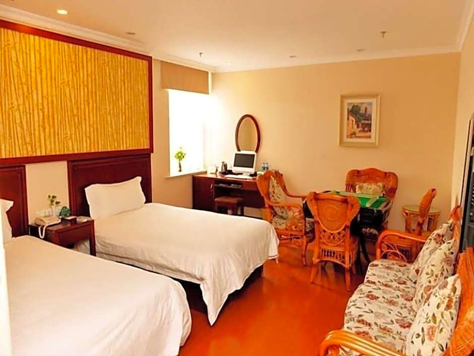 GreenTree Inn Jiaxing Zhapu jiulong Mountain Express Hotel