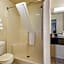 Quality Inn & Suites Columbus West
