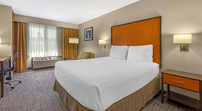 Best Western Cascade Inn & Suites