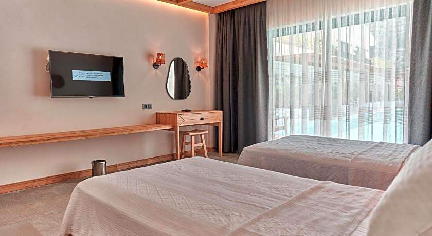 The Pearl Ölüdeniz