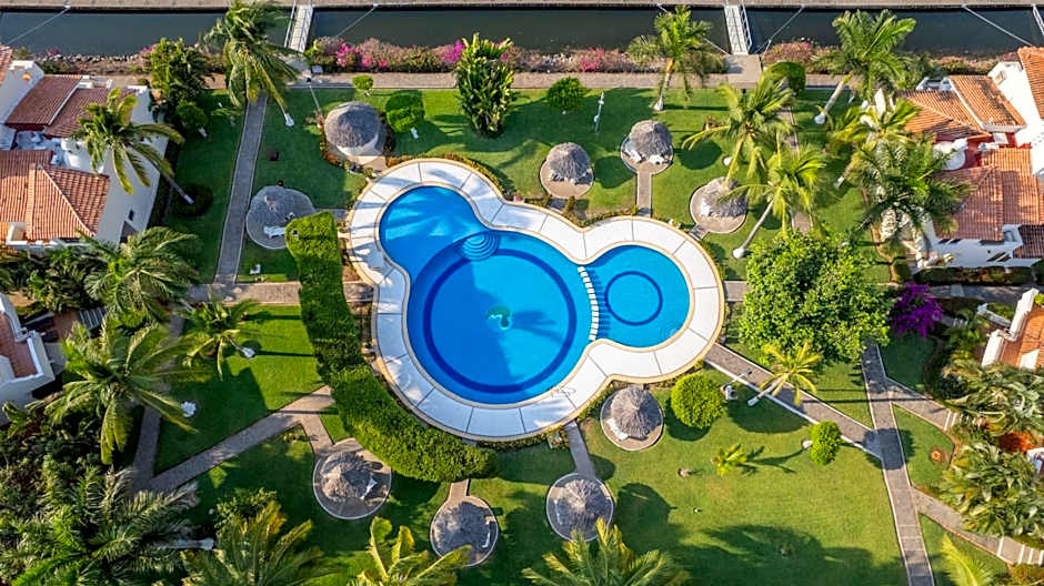 Penthouse Villa at Ixtapa Marina