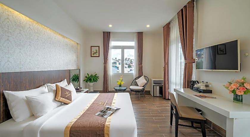 MINH CHIEN Hotel