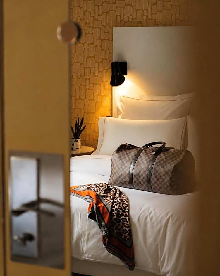 LHotel - face au château - boutique hôtel et séminaires