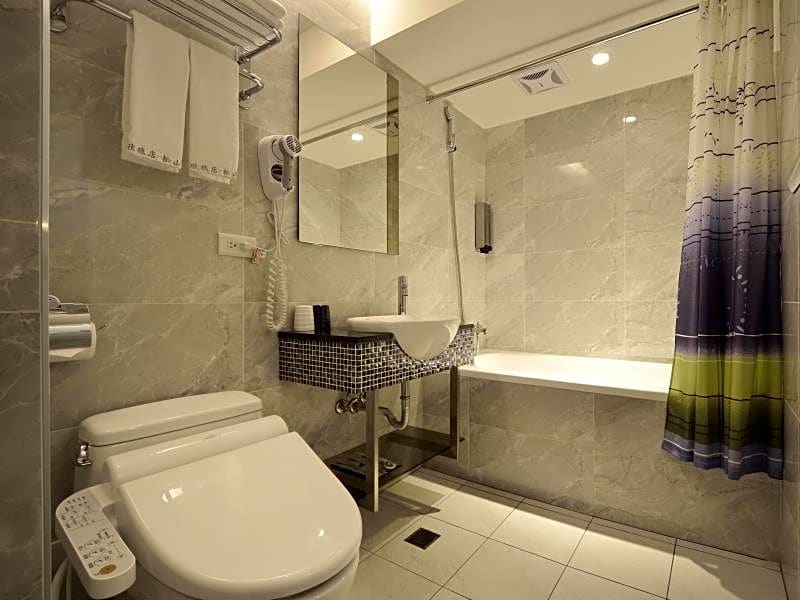 Shin Shin Hotel - Songshan