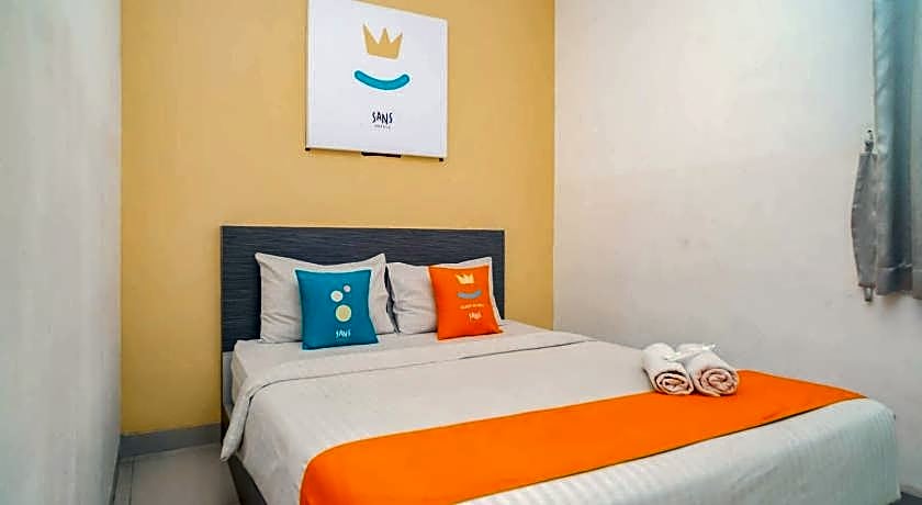 Sans Hotel Widarasari Cirebon