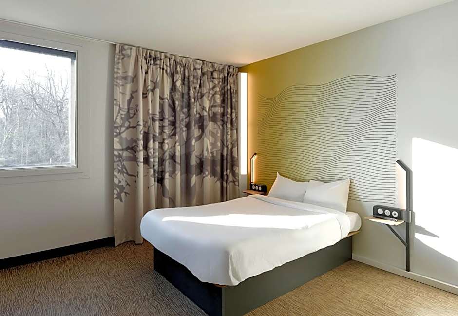 B&B HOTEL Paris Meudon Vélizy