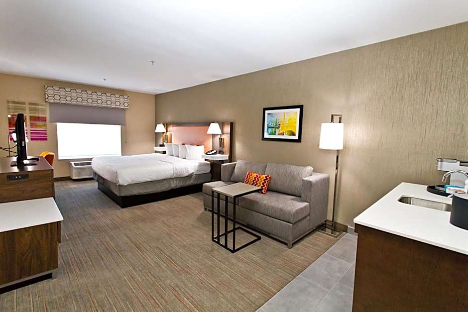 Hampton Inn & Suites Sacramento-Cal Expo