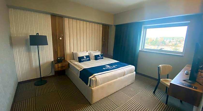 Shelby Hotel