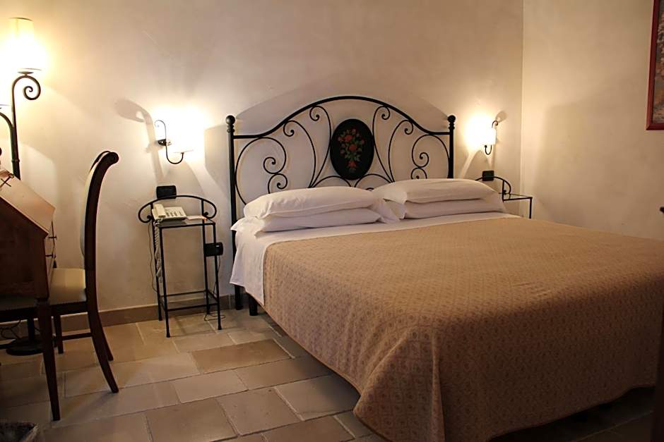 Hotel Masseria Fortificata Donnaloia
