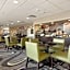Howard Johnson by Wyndham Sacramento Downtown