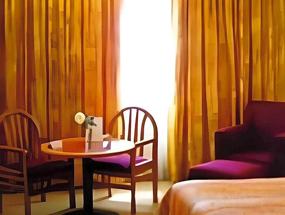 San Juan Park Hotel