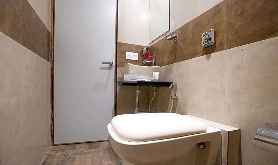 Treebo Amber International