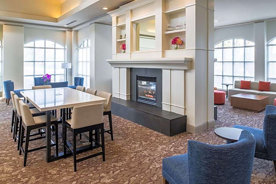 Hilton Garden Inn Fontana