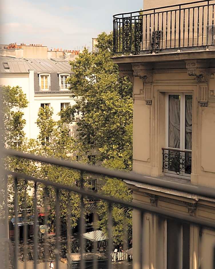 9Hotel Republique