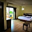 Sky Villa Hua Hin Guesthouse - Adults-Only