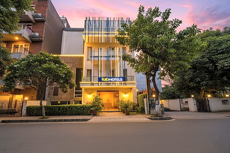 FabHotel Infinity Nest Sushant Lok