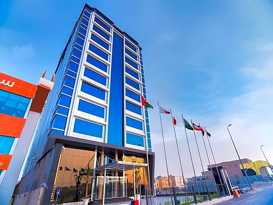 The Gate Hotel and Apartments