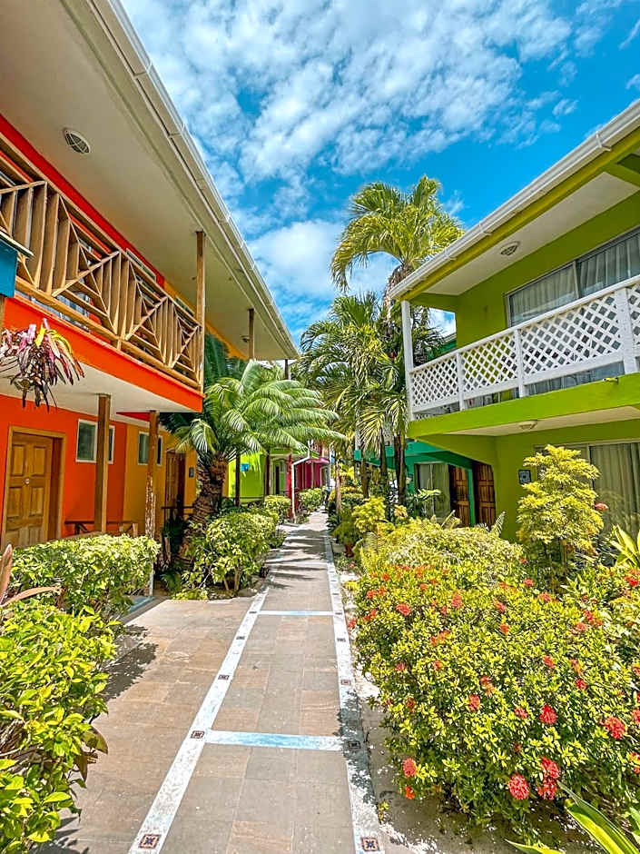 Hotel Cocoplum Beach