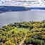 Canandaigua Lake Retreat with view and private beach access, foliage, hike, and Ski