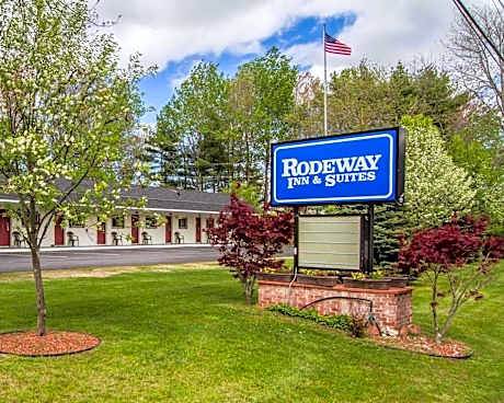 Rodeway Inn & Suites Brunswick near Hwy 1