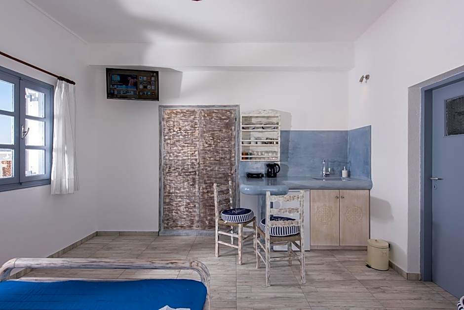 Maryloujohn Villas Oia
