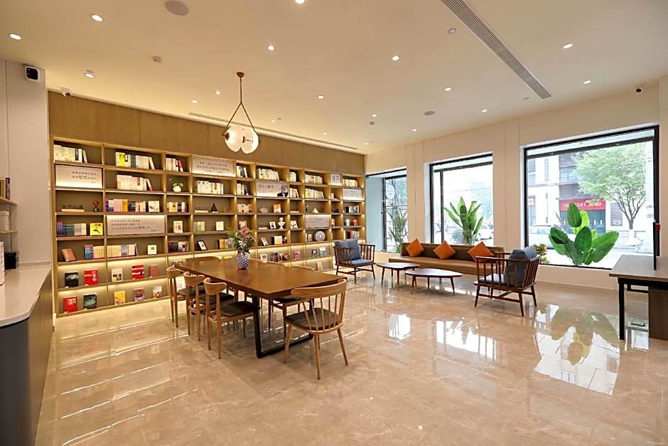 Hanting Hotel Shenyang Zhongjie Shifu Square