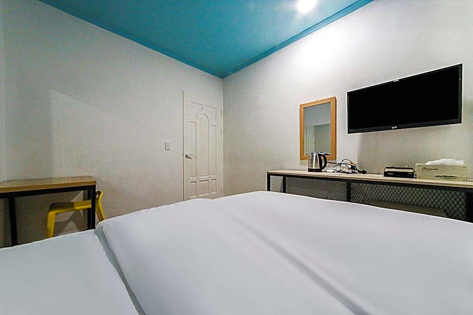 ACE Motel