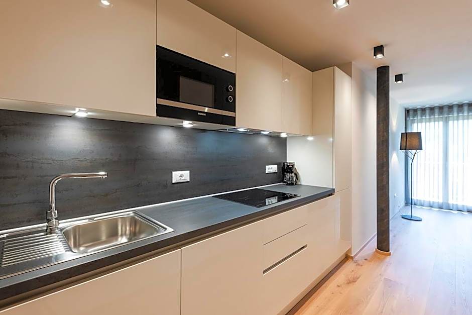 Aparthotel Abiná Lana Höhe