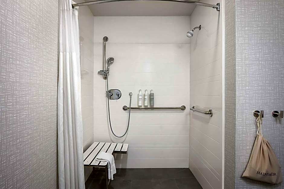 Hampton Inn By Hilton And Suites Birmingham/Pelham