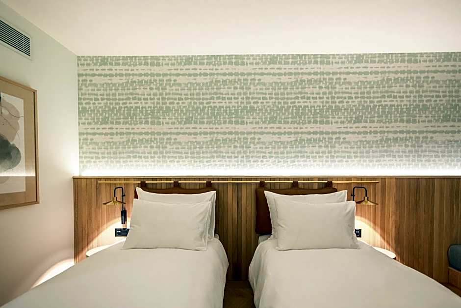 The Yarn Design & Business Hotel