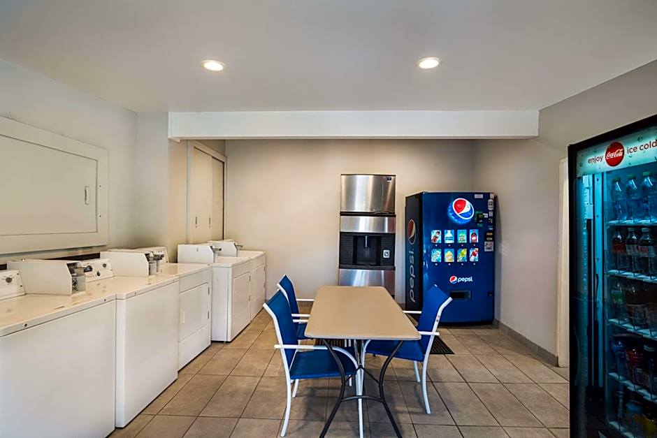 Best Western Antlers