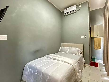 Pelangi Guest House Palembang RedPartner