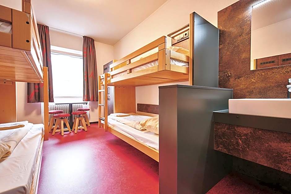 DJH Jugendgästehaus Adolph Kolping