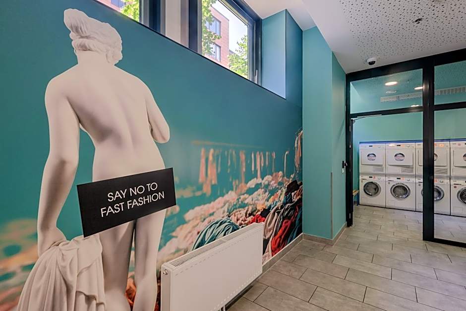 Dean's College Hotel