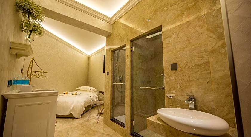 ACJ Residence @ Beside Cititel Hotel