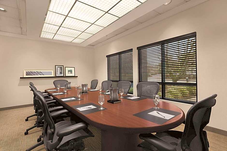 Country Inn and Suites by Radisson Seattle-Bothell WA