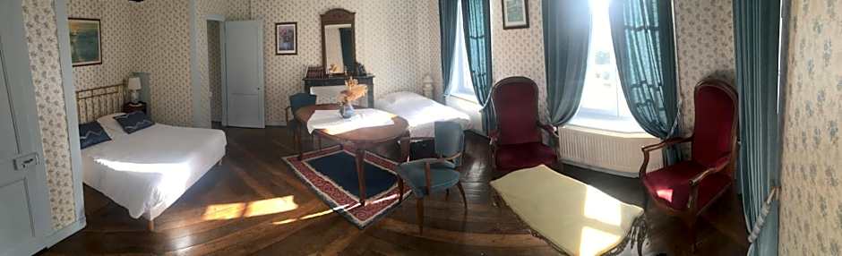 Chateau De Grosfy