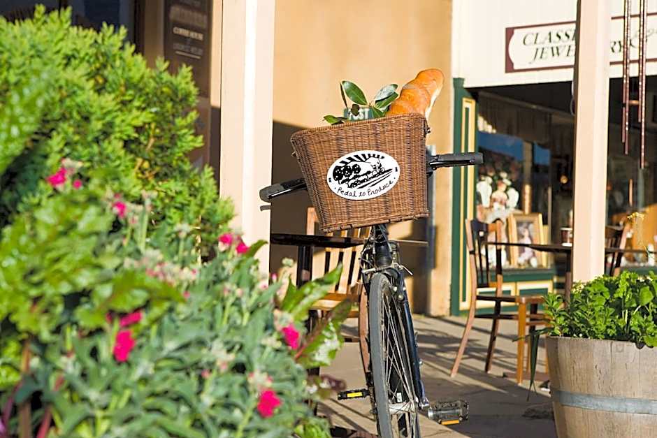 Discovery Parks - Bright