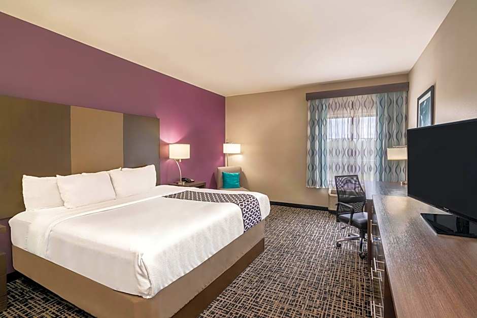 La Quinta Inn & Suites by Wyndham Chattanooga - Lookout Mtn