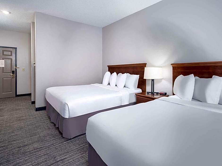 Country Inn & Suites by Radisson, Maumee - Toledo