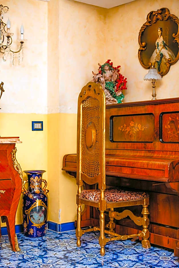 Strand Hotel Delfini