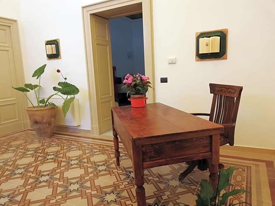 Agorà Suites & Apartments