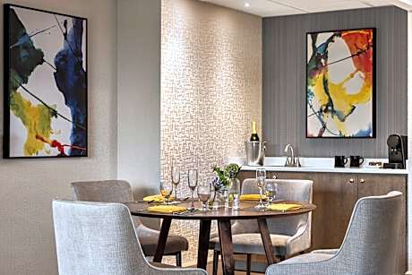 1 King Presidential Suite