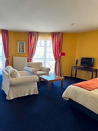 Junior Suite with Sea View
