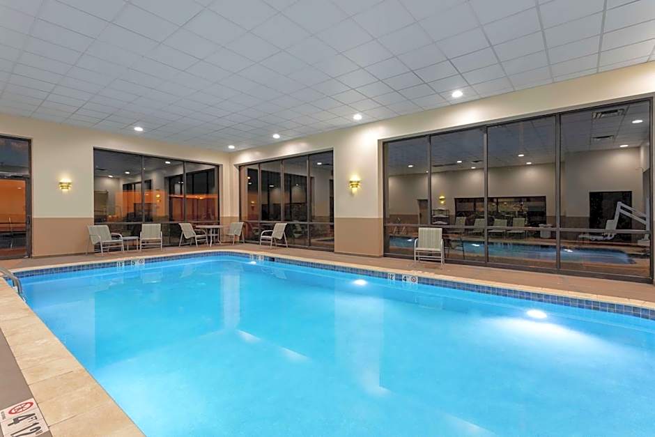 Hampton Inn By Hilton Bedford