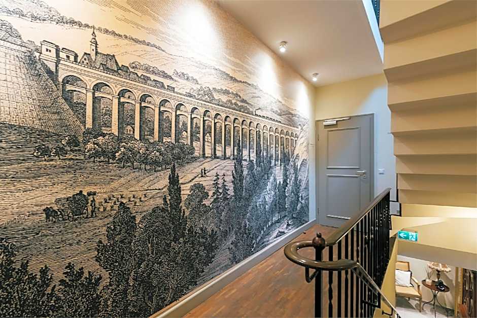 Friedrich von Schiller Hotel