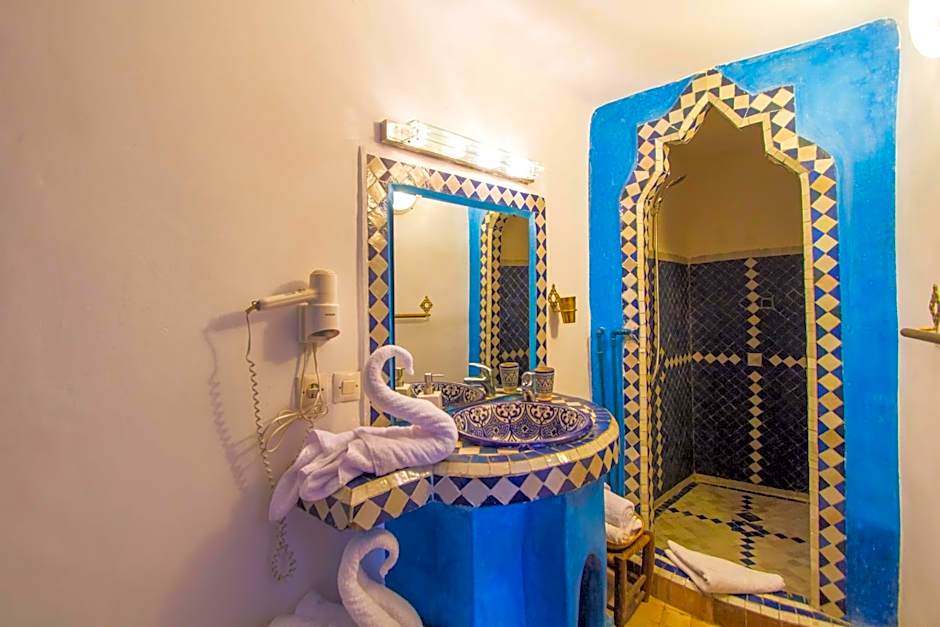 Riad Dar Skalli & SPA