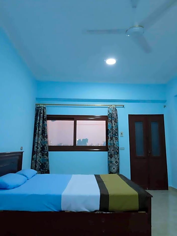 Nile Roof Hotel& Restaurant