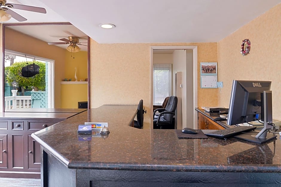 Bay View Inn - Morro Bay