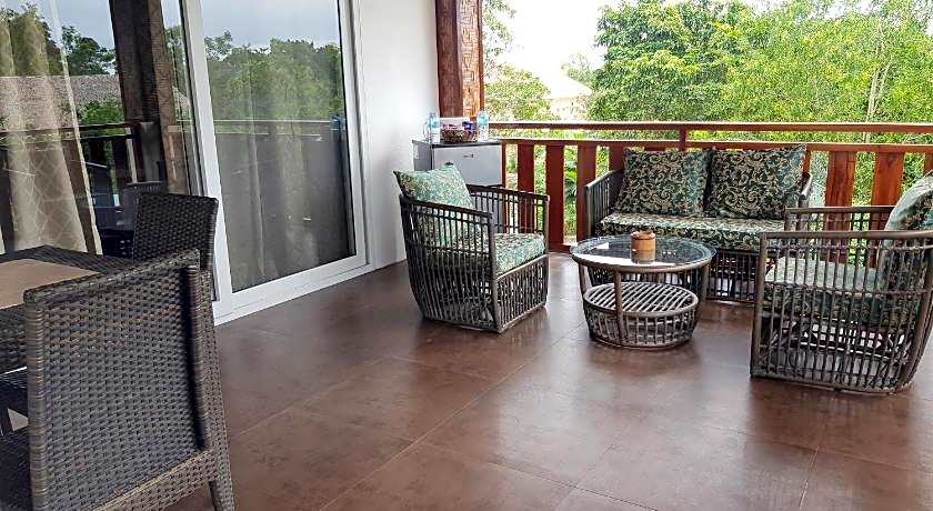 Scent Of Green Papaya Resort